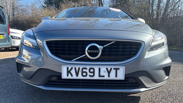Volvo V40 D2 [122] R DESIGN Edition 5dr Diesel Hatchback